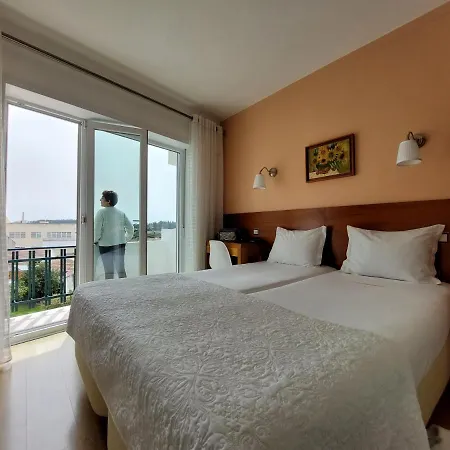 Santiago Hotel 2*