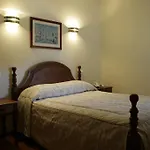 Santiago Vagos 阿威罗