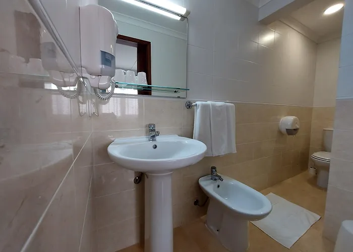 Santiago Vagos 酒店 伊利亚武